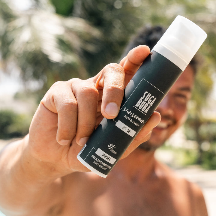 Био слънцезащитен лосион SPF 30+ унисекс kids & family Invisible zinc
Bio sunscreen unisex kids & family SPF 30+ with invisible zinc
SUGA BUBA